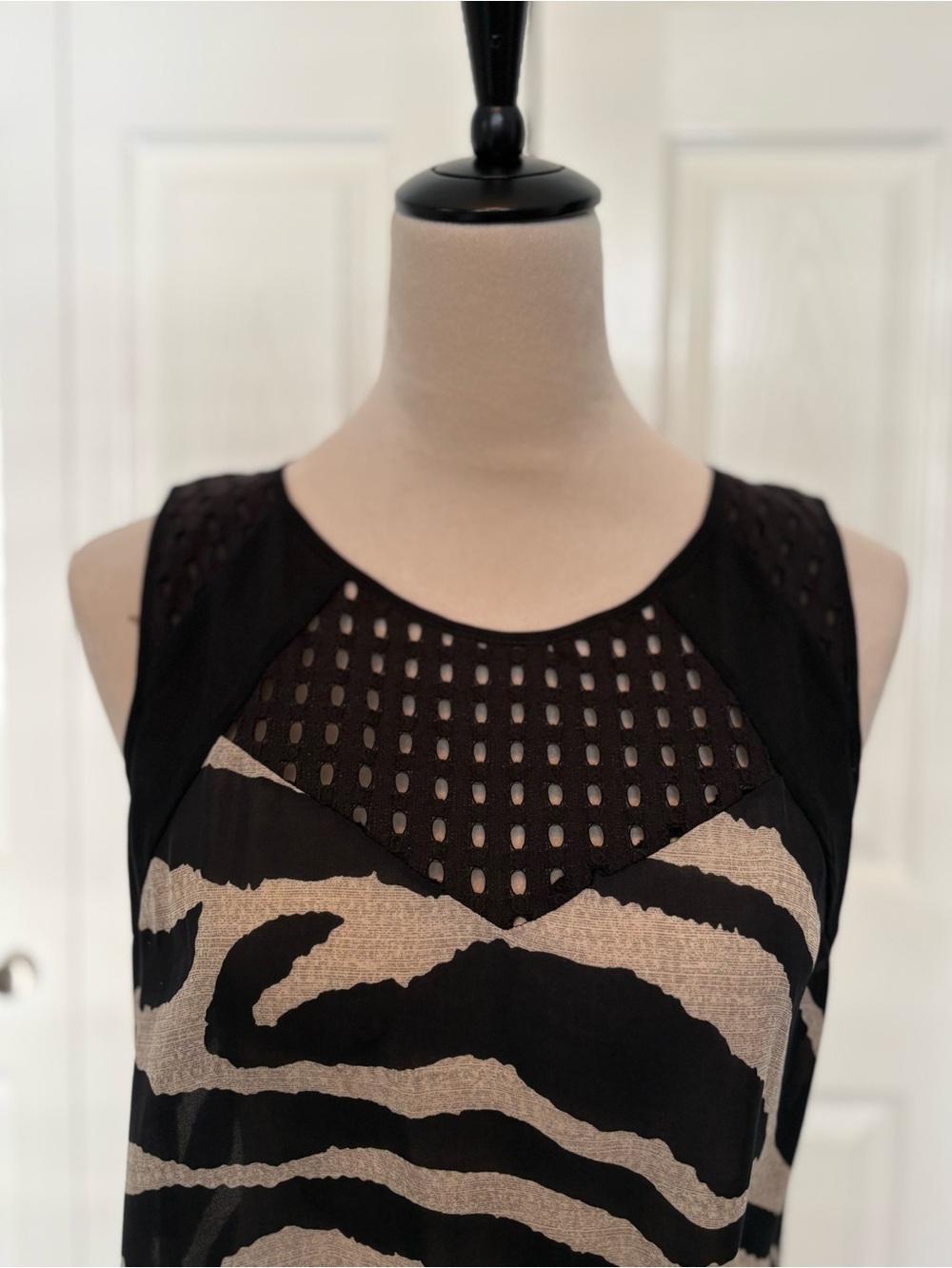 CAbi Sleeveless Animal Print Tank. Size XS.